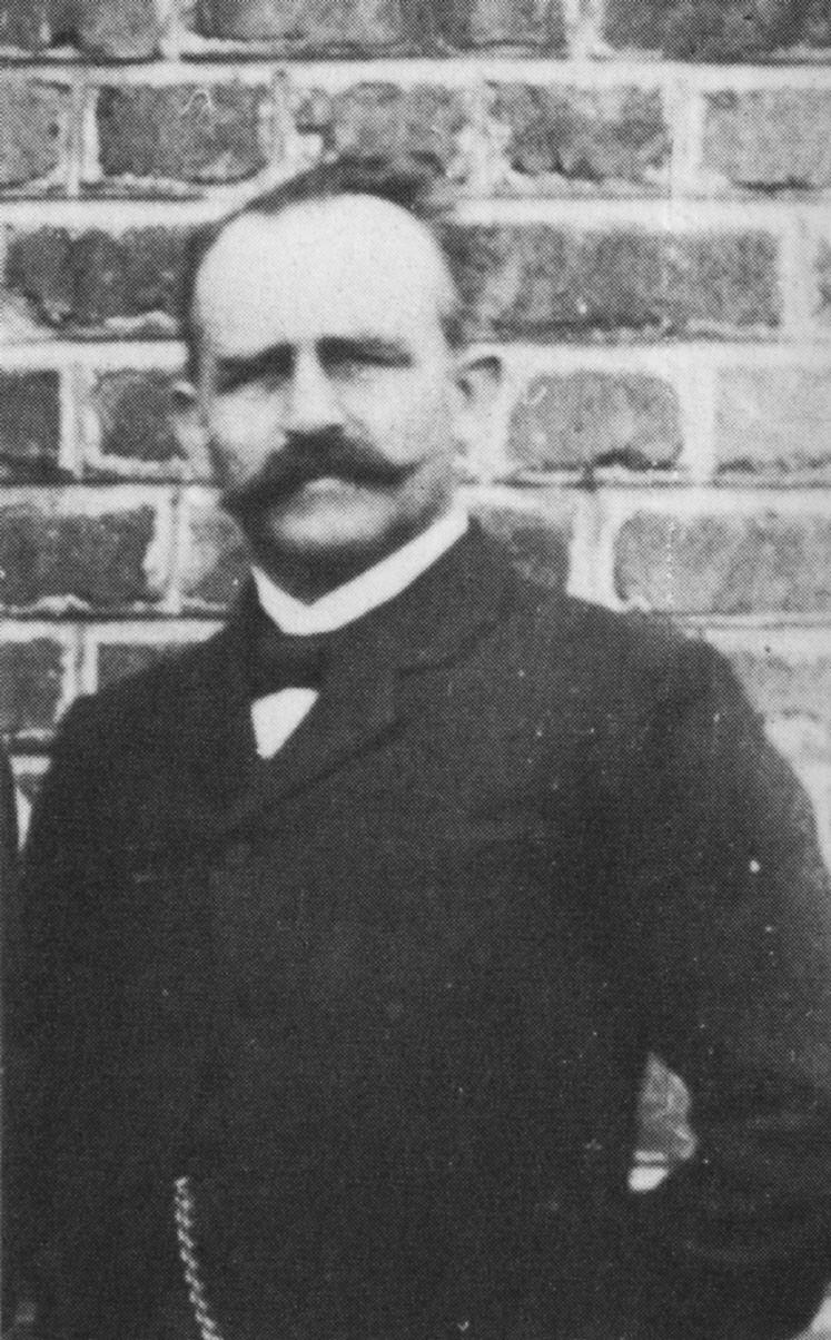 August Runge - 1903-04 Lehrer in Flammersbach